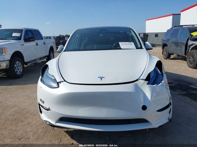 Продаж на аукціоні авто 2023 Tesla Model Y Awd/long Range Dual Motor All-wheel Drive, vin: 7SAYGDEE8PA045841, номер лоту: 45199220