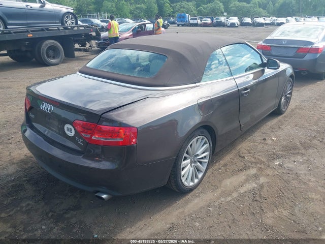 45199225 :رقم المزاد ، WAULFAFH0CN001653 vin ، 2012 Audi A5 2.0t Premium مزاد بيع