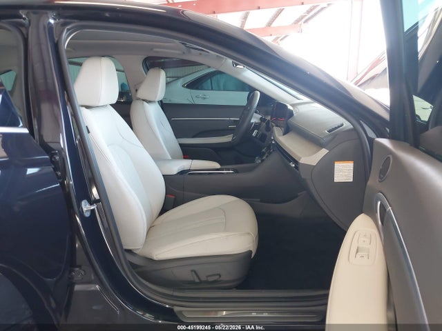 Продаж на аукціоні авто 2025 Hyundai Sonata Hybrid Limited, vin: KMHL54JJ9SA111118, номер лоту: 45199245