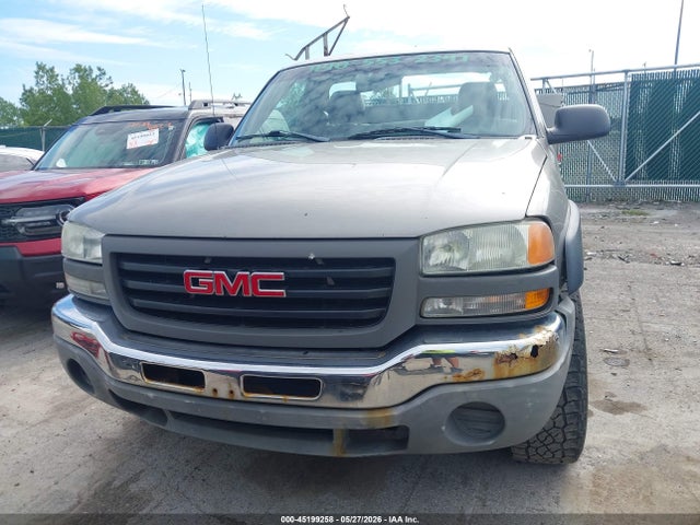 45199258 :رقم المزاد ، 1GTGC24U23Z267929 vin ، 2003 Gmc Sierra 2500 Work Truck مزاد بيع