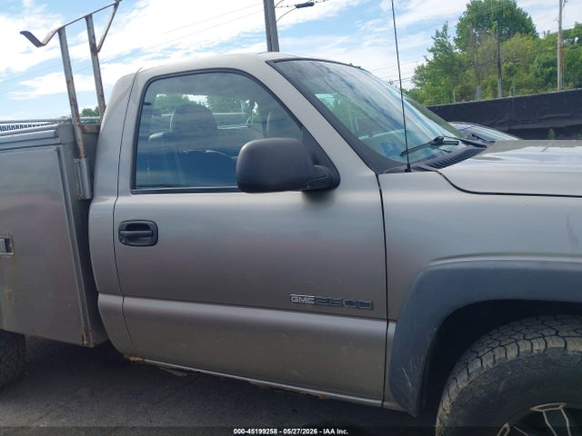 45199258 :رقم المزاد ، 1GTGC24U23Z267929 vin ، 2003 Gmc Sierra 2500 Work Truck مزاد بيع