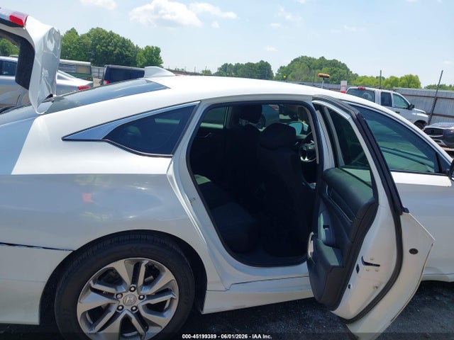 Продажа на аукционе авто 2018 Honda Accord Lx, vin: 1HGCV1F17JA246674, номер лота: 45199389