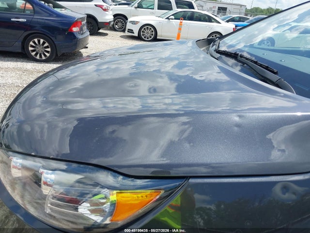 5XYPGDA35KG439394 KIA Sorento 2.4l Lx