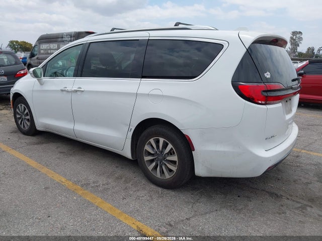 2C4RC1BG4MR503041 Chrysler Pacifica Touring L