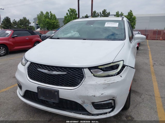 2C4RC1BG4MR503041 Chrysler Pacifica Touring L