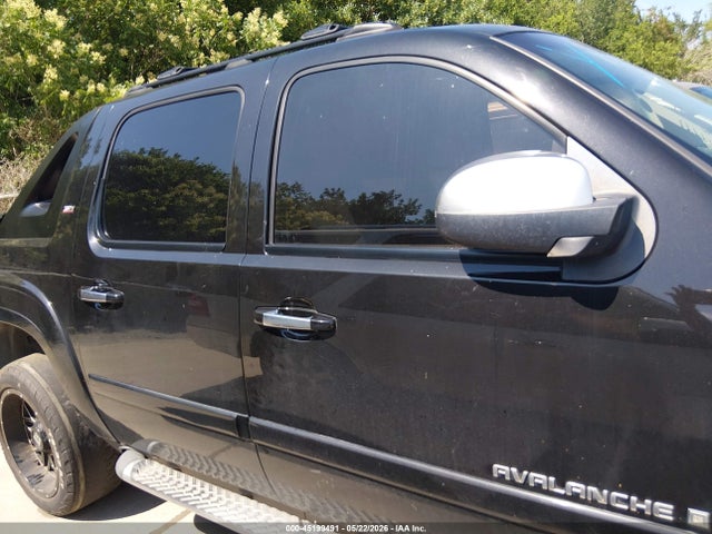 45199491 :رقم المزاد ، 3GNEC12017G218638 vin ، 2007 Chevrolet Avalanche 1500 Lt مزاد بيع