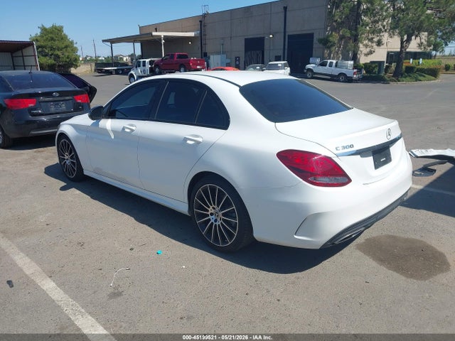 55SWF4JB4HU220186 Mercedes-Benz C 300 Sport