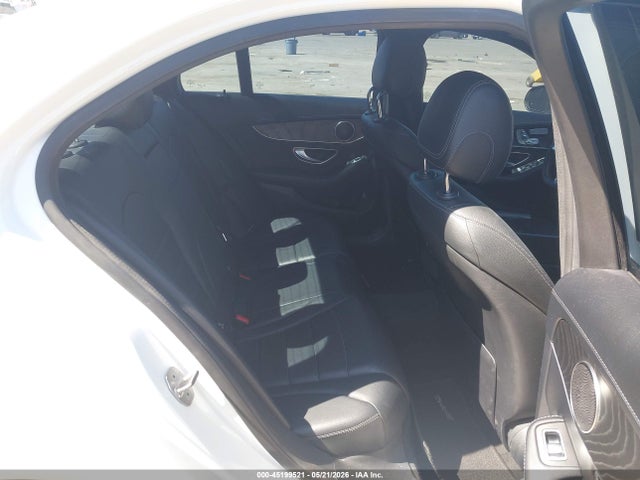 55SWF4JB4HU220186 Mercedes-Benz C 300 Sport