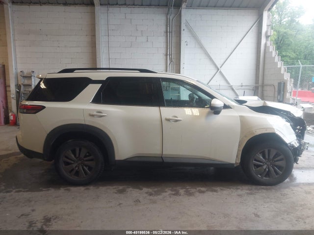 2022 Nissan Pathfinder Sv 4wd მანქანა იყიდება აუქციონზე, vin: 5N1DR3BC4NC214023, აუქციონის ნომერი: 45199536