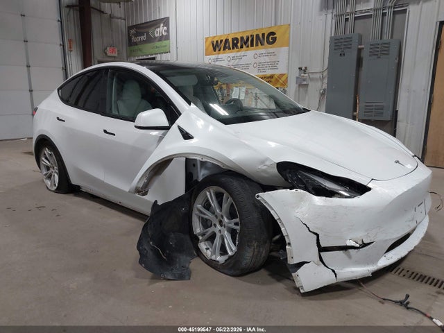 Продажа на аукционе авто 2023 Tesla Model Y Awd/long Range Dual Motor All-wheel Drive, vin: 7SAYGDEE6PF675621, номер лота: 45199547