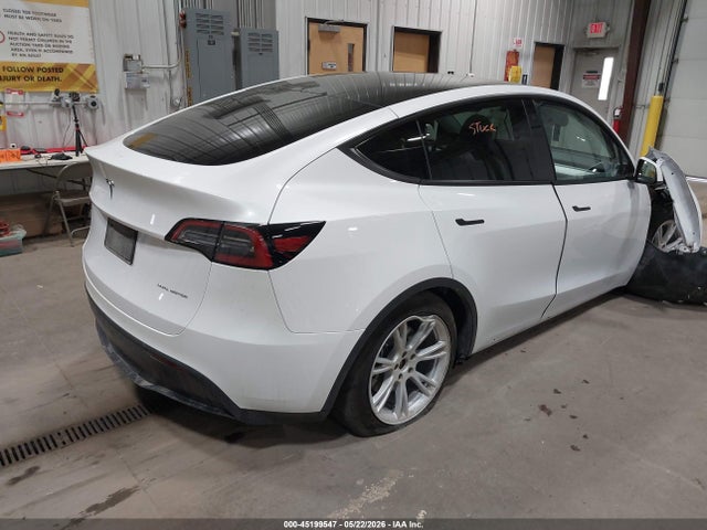 Продажа на аукционе авто 2023 Tesla Model Y Awd/long Range Dual Motor All-wheel Drive, vin: 7SAYGDEE6PF675621, номер лота: 45199547