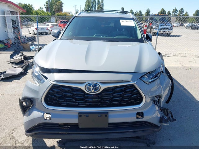 2022 Toyota Highlander Hybrid Xle Bronze Edition მანქანა იყიდება აუქციონზე, vin: 5TDABRCH6NS552742, აუქციონის ნომერი: 45199588