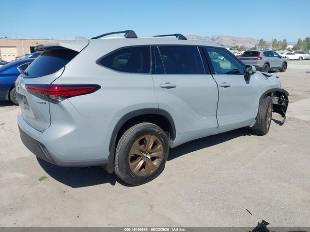 2022 Toyota Highlander Hybrid Xle Bronze Edition მანქანა იყიდება აუქციონზე, vin: 5TDABRCH6NS552742, აუქციონის ნომერი: 45199588