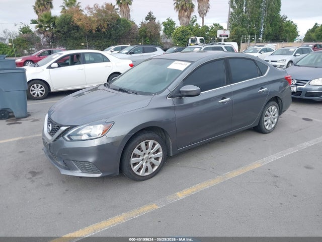45199624 :رقم المزاد ، 3N1AB7AP3JY293647 vin ، 2018 Nissan Sentra S مزاد بيع