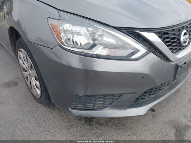 45199624 :رقم المزاد ، 3N1AB7AP3JY293647 vin ، 2018 Nissan Sentra S مزاد بيع