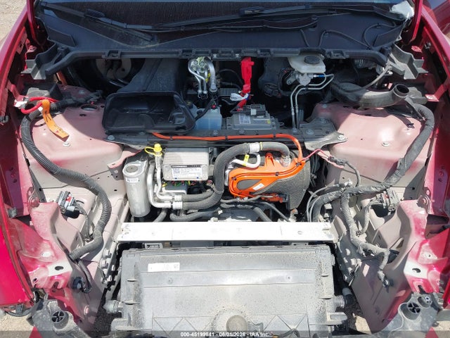 2024 Tesla Model Y Performance Dual Motor All-wheel Drive მანქანა იყიდება აუქციონზე, vin: 7SAYGDEF2RA272180, აუქციონის ნომერი: 45199641