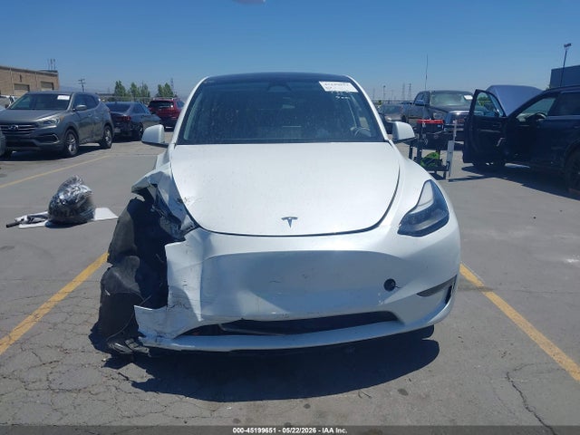 2023 Tesla Model Y მანქანა იყიდება აუქციონზე, vin: 7SAYGDEE1PF884300, აუქციონის ნომერი: 45199651