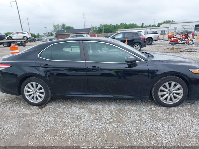 Toyota CAMRY LE 2020 4T1C11AK7LU927084 Image 13