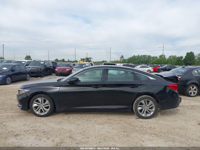 45199673 :رقم المزاد ، 1HGCV1F14JA176406 vin ، 2018 Honda Accord Lx مزاد بيع