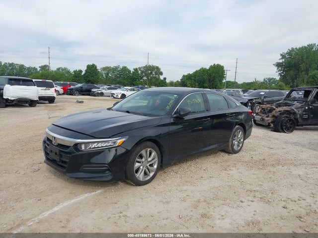 45199673 :رقم المزاد ، 1HGCV1F14JA176406 vin ، 2018 Honda Accord Lx مزاد بيع