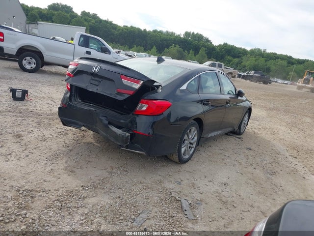 45199673 :رقم المزاد ، 1HGCV1F14JA176406 vin ، 2018 Honda Accord Lx مزاد بيع
