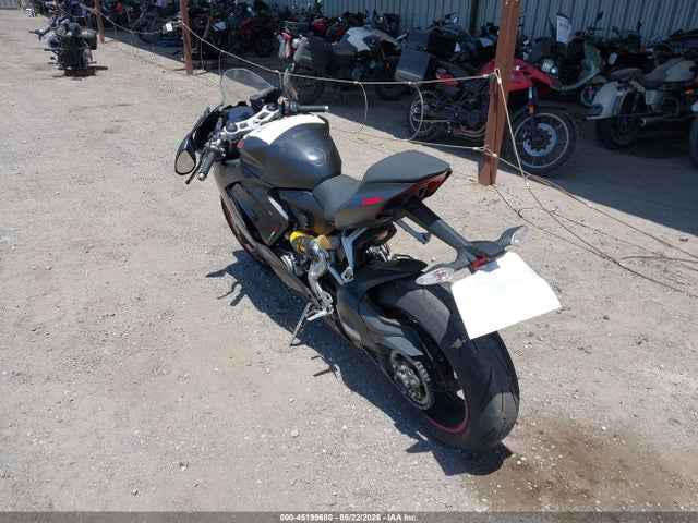 Ducati Panigale V2 2024 ZDMHAATW6RB013556 Image 3