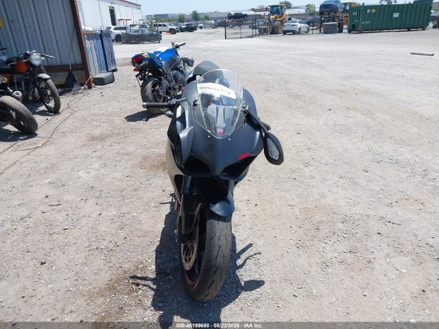 Ducati Panigale V2 2024 ZDMHAATW6RB013556 Image 5