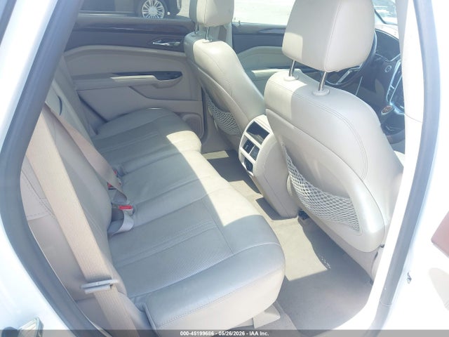 45199686 :رقم المزاد ، 3GYFNBE32GS558939 vin ، 2016 Cadillac Srx Luxury Collection مزاد بيع