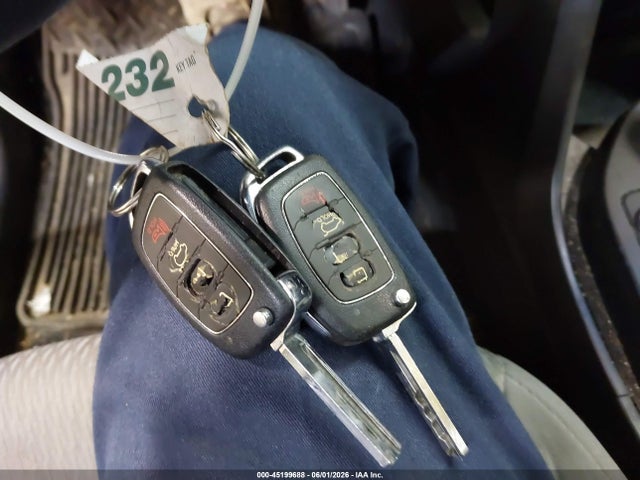 45199688 :رقم المزاد ، 5XYZTDLB4FG290684 vin ، 2015 Hyundai Santa Fe Sport 2.4l مزاد بيع