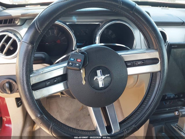 2005 Ford Mustang მანქანა იყიდება აუქციონზე, vin: 1ZVHT84N755249109, აუქციონის ნომერი: 45199697