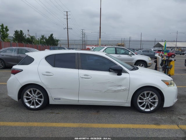 2012 Lexus Ct 200h Premium მანქანა იყიდება აუქციონზე, vin: JTHKD5BH4C2111817, აუქციონის ნომერი: 45199714