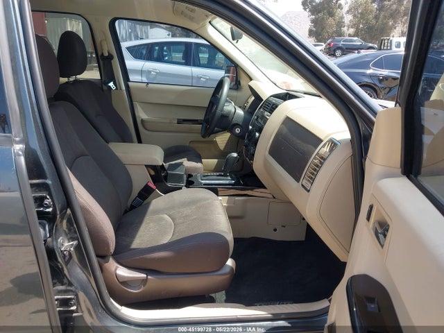 Auction sale of the 2008 Mazda Tribute I Touring, vin: 4F2CZ02ZX8KM31928, lot number: 45199728