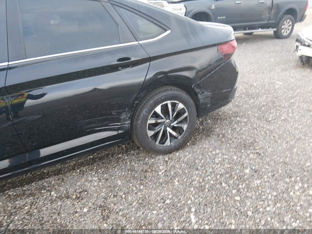 2022 Volkswagen Jetta 1.5t S მანქანა იყიდება აუქციონზე, vin: 3VWCM7BU2NM003011, აუქციონის ნომერი: 45199738