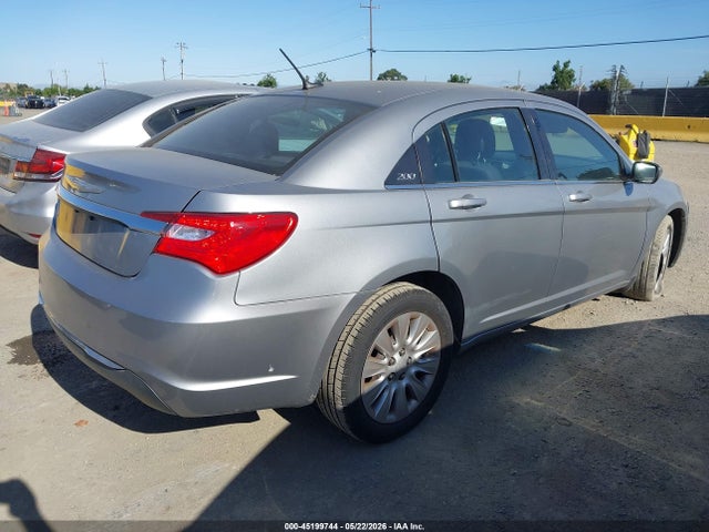 Aukcja sprzedaży 2014 Chrysler 200 Lx, vin: 1C3CCBAB5EN212293, numer aukcji: 45199744