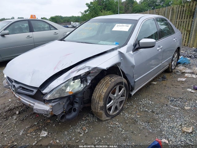 Auction sale of the 2004 Honda Accord 3.0 Ex, vin: 1HGCM66584A063548, lot number: 45199758