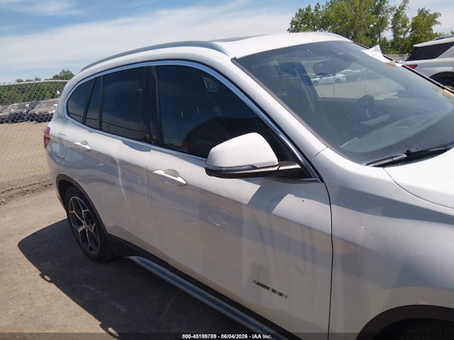2017 Bmw X1 Xdrive28i მანქანა იყიდება აუქციონზე, vin: WBXHT3Z38H4A53841, აუქციონის ნომერი: 45199789