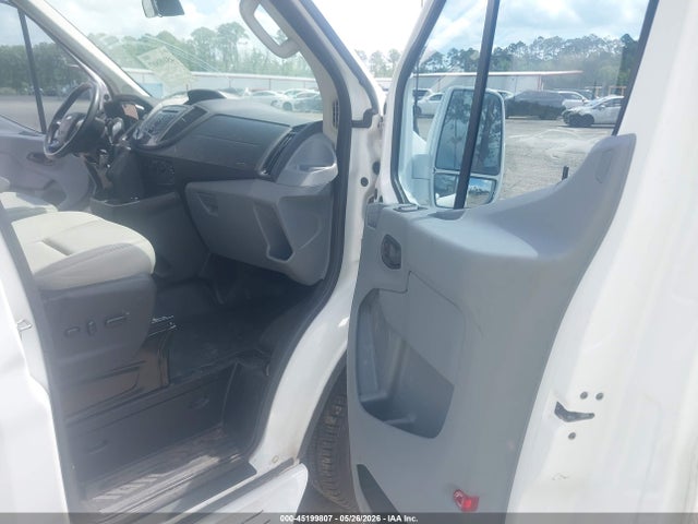 2015 Ford Transit-250 მანქანა იყიდება აუქციონზე, vin: 1FTYR2CG6FKA39315, აუქციონის ნომერი: 45199807