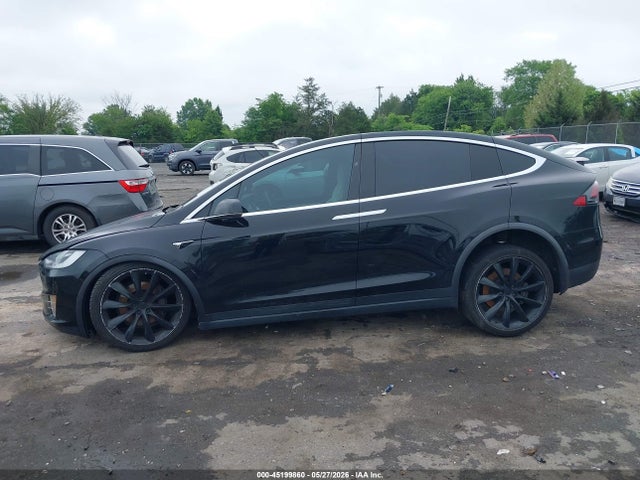 Tesla MODEL X 2018 5YJXCBE20JF137955 Image 13