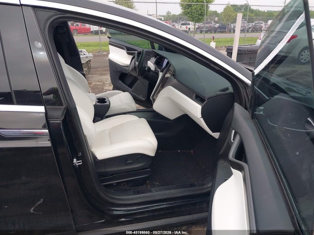 Tesla MODEL X 2018 5YJXCBE20JF137955 Image 5