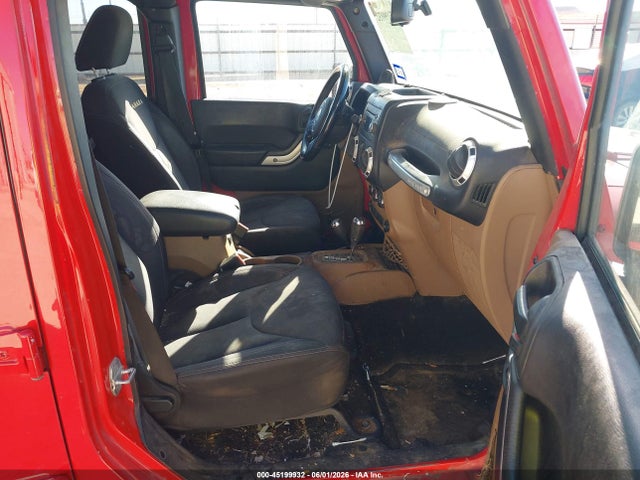 Продаж на аукціоні авто 2014 Jeep Wrangler Unlimited Sahara, vin: 1C4BJWEG1EL128056, номер лоту: 45199932