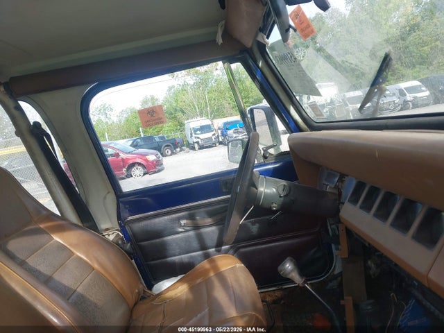 45199963 :رقم المزاد ، 1J4FY19P1PP220851 vin ، 1993 Jeep Wrangler / Yj S مزاد بيع