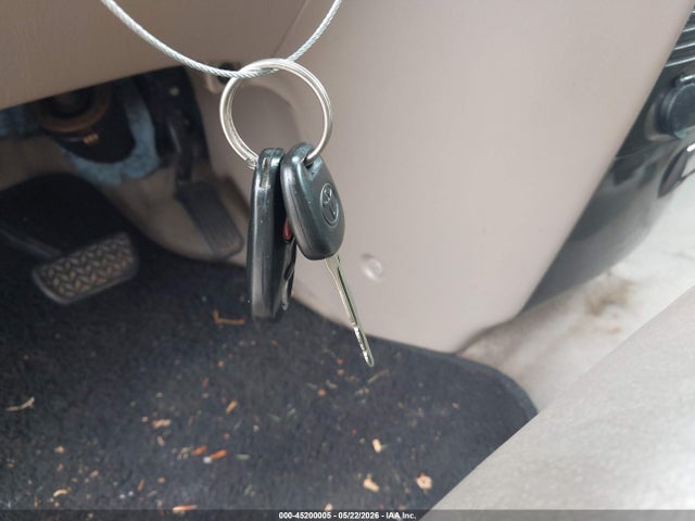 45200005 :رقم المزاد ، 5TDZA22C44S193781 vin ، 2004 Toyota Sienna Xle Limited مزاد بيع