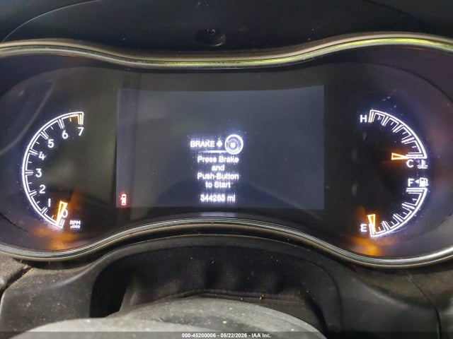 45200006 :رقم المزاد ، 1C4RJFAG6GC338112 vin ، 2016 Jeep Grand Cherokee Laredo مزاد بيع
