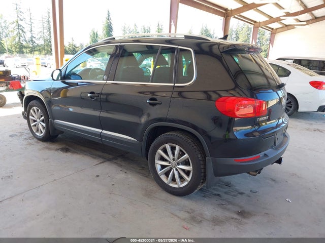 Aukcja sprzedaży 2017 Volkswagen Tiguan 2.0t Wolfsburg Edition, vin: WVGSV7AX5HK011277, numer aukcji: 45200021