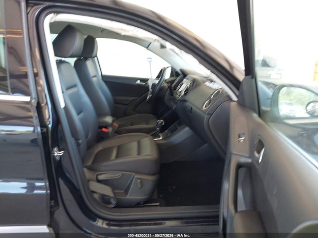 Aukcja sprzedaży 2017 Volkswagen Tiguan 2.0t Wolfsburg Edition, vin: WVGSV7AX5HK011277, numer aukcji: 45200021