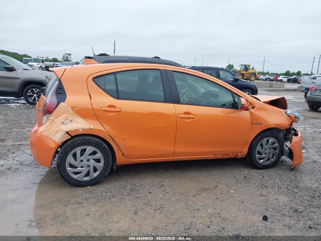 Продаж на аукціоні авто 2015 Toyota Prius C Two, vin: JTDKDTB39F1092413, номер лоту: 45200029