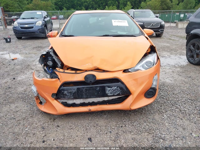 Продаж на аукціоні авто 2015 Toyota Prius C Two, vin: JTDKDTB39F1092413, номер лоту: 45200029