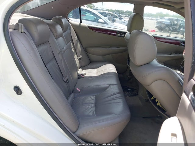2004 Lexus Es 330 მანქანა იყიდება აუქციონზე, vin: JTHBA30G245037692, აუქციონის ნომერი: 45200095