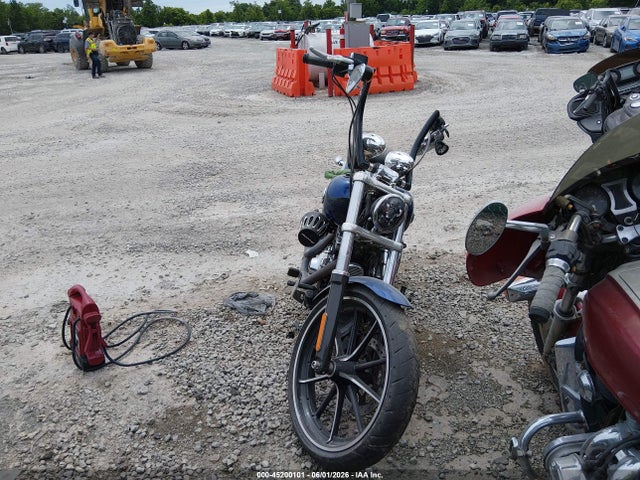45200101 :رقم المزاد ، 1HD1BFV1XFB035787 vin ، 2015 Harley-davidson Fxsb Breakout مزاد بيع