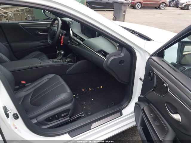 45200104 :رقم المزاد ، 58ABZ1B11KU005265 vin ، 2019 Lexus Es 350 F Sport مزاد بيع